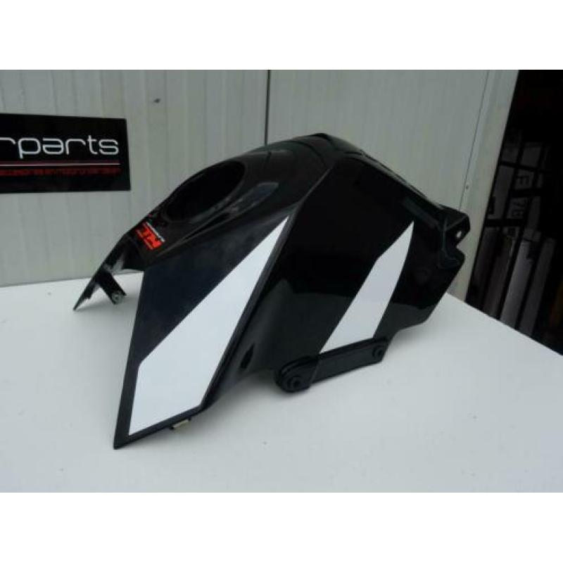 Tank Kap / Tank Cover KTM RC390 2017-2018-2019 Zwart / Wit