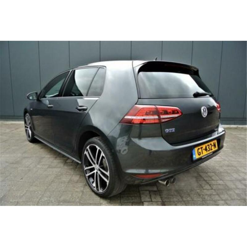 Volkswagen Golf 1.4 TSI GTE Panoramadak Leder Adaptieve Crui