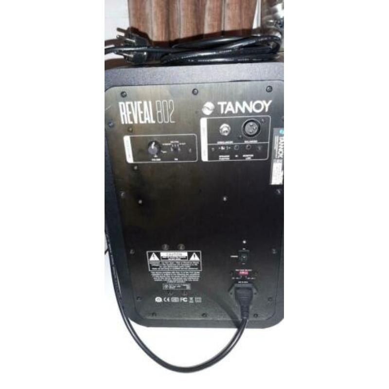 Tannoy muziek box. Ook om instrumenten op aan te sluiten