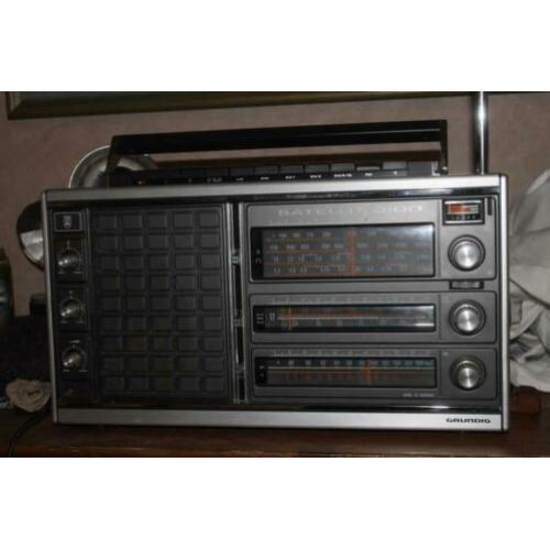 wereld ontvanger grundig Sattellit 2100