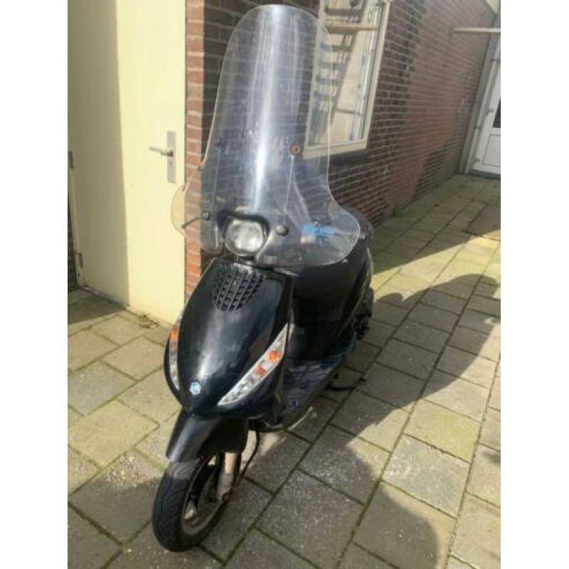Piaggio zip (voor onderdelen)