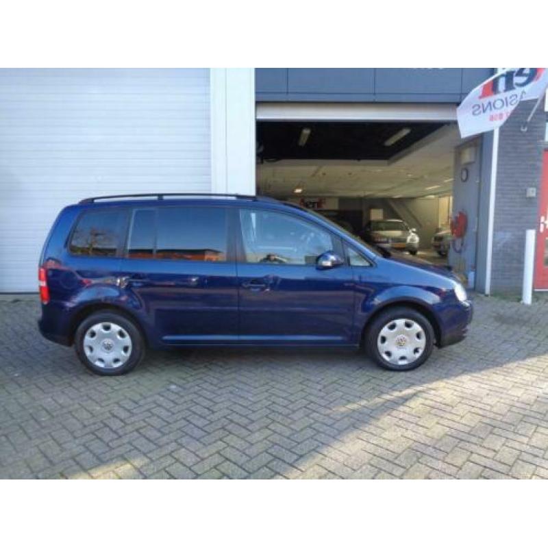 Volkswagen Touran 2.0 110KW FSI Trendline 7 Pers/Apk/Nap