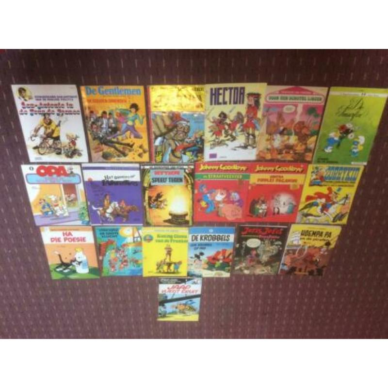 Stripboeken stapel van 19 diverse strips