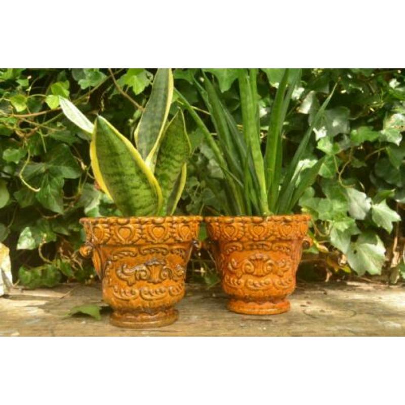 Fantastisch mooie vintage bloempotten