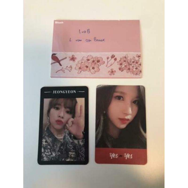 TWICE k-pop photocards YES OR YES