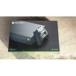 Xbox One X met 1 controller te koop