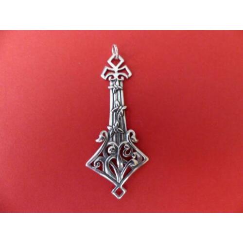 Mooie Lange Zilveren Jugendstil Hanger met Vlinders