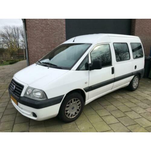 Fiat Scudo Combinato 2.0 Benzine: 9 zitplaatsen