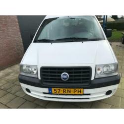 Fiat Scudo Combinato 2.0 Benzine: 9 zitplaatsen