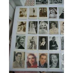 Verzameling met ansicht en foto's van artiesten filmsterren