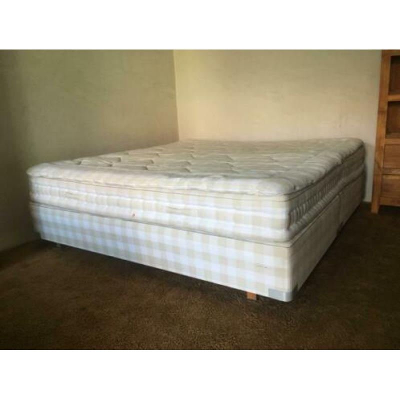 Hästens Kingsize 2000T 210cm x 210cm HEEL MATRAS was€ 32.900
