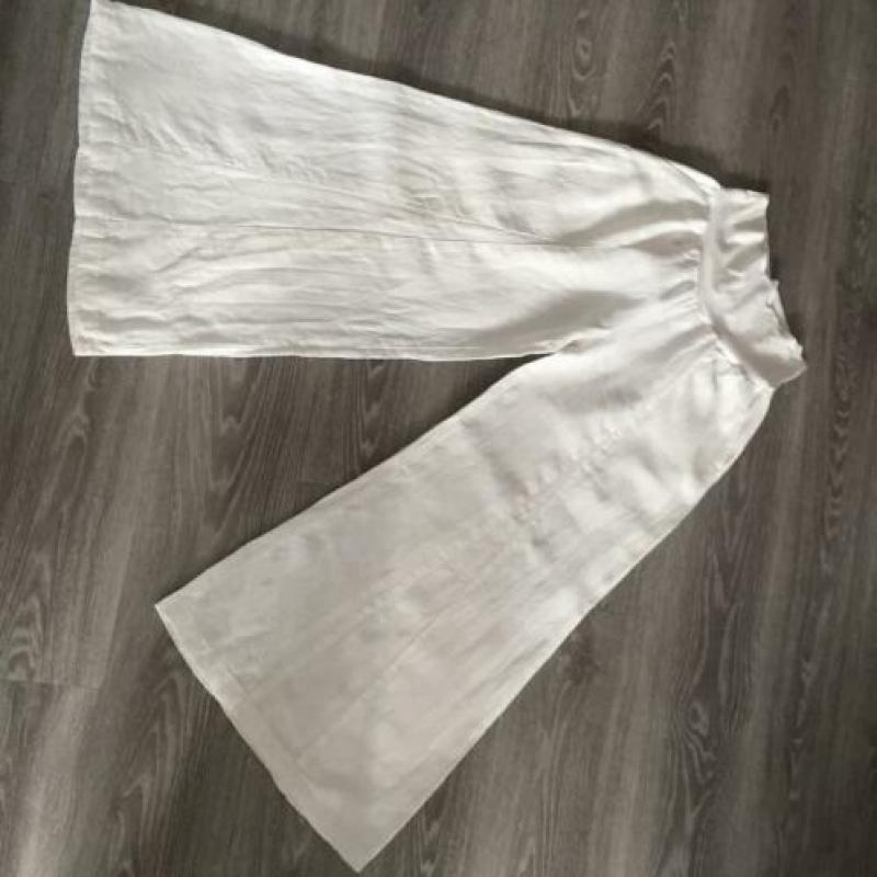 Mooie witte linnen broek van Completo