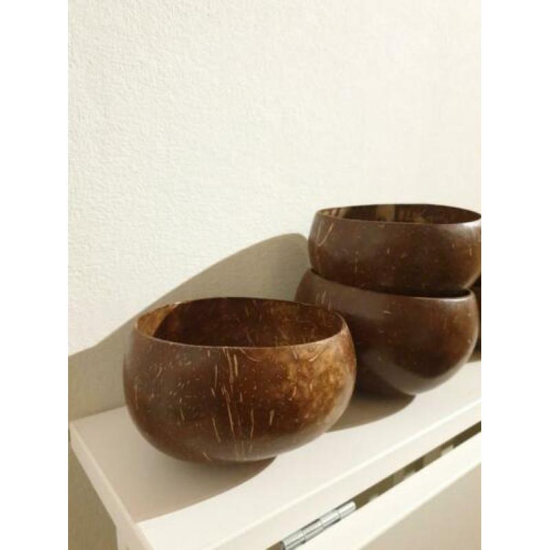 coconut bowls houten kom uit Bali 6 stuks