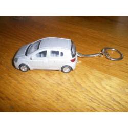Toyota yildiz met en zonder sleutelhanger nieuw .