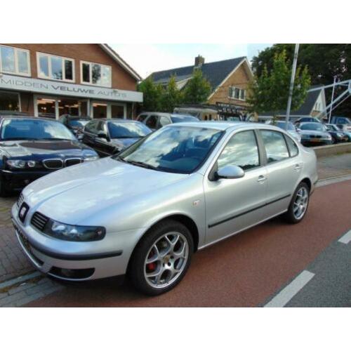 Seat Toledo 1.6-16V Spirit Airco / Elec.Pakket / Cruise / 17