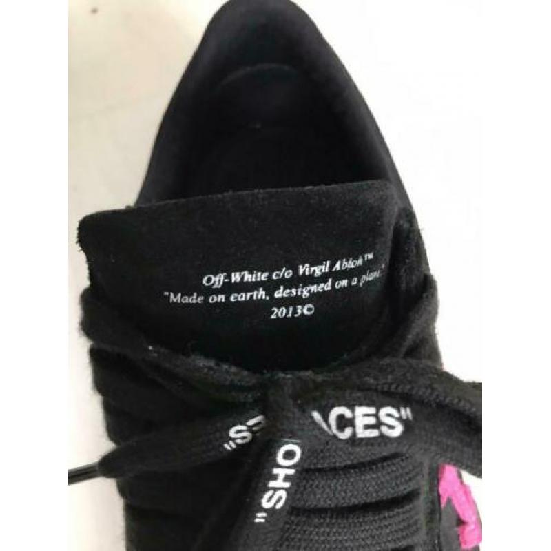 Off White sneaker