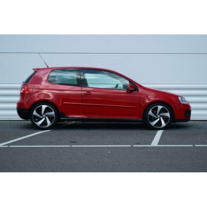 Volkswagen Golf 2.0 GTI Schaalstoelen Xenon APK RVS NAP
