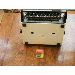 schrijfmachine UNDERWOOD 450