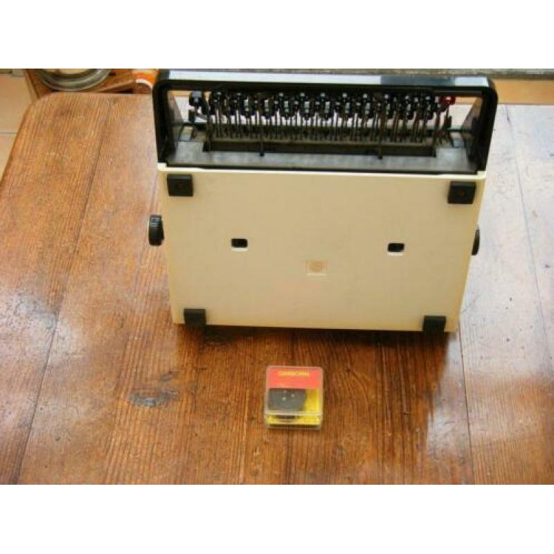 schrijfmachine UNDERWOOD 450