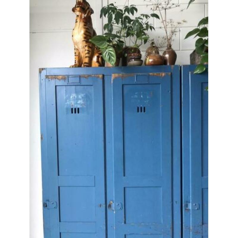 Lockerkast industriële kast houten locker oude lockerkast
