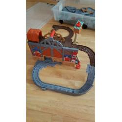 Thomas de trein uitgebreide speelset incl reisset