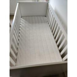 Baby/Toddler bed set