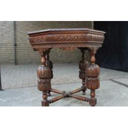 antiek 8 hoekig mechelse tafel bijzettafel