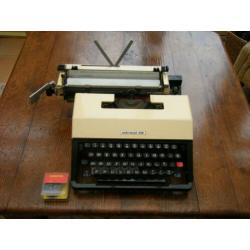 schrijfmachine UNDERWOOD 450