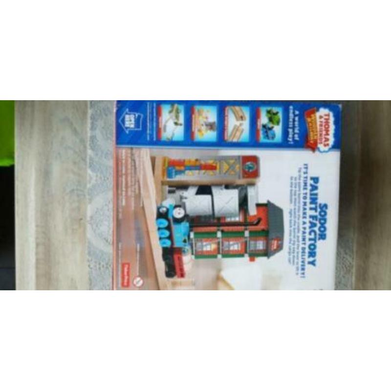 bulgy van thomas de trein hout