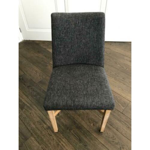 6 Simply Solid dining chairs