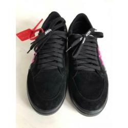 Off White sneaker