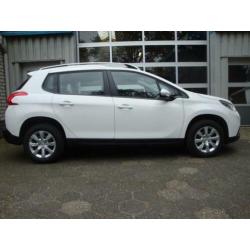 Peugeot 2008 1.2 PURETECH (bj 2015)