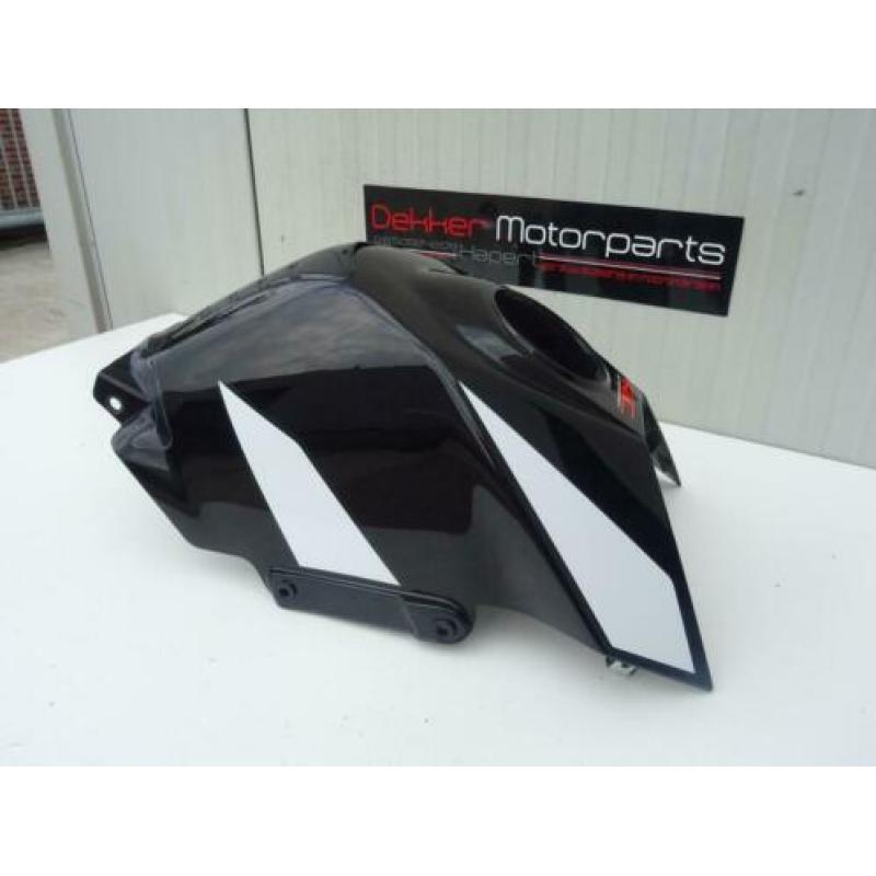 Tank Kap / Tank Cover KTM RC390 2017-2018-2019 Zwart / Wit