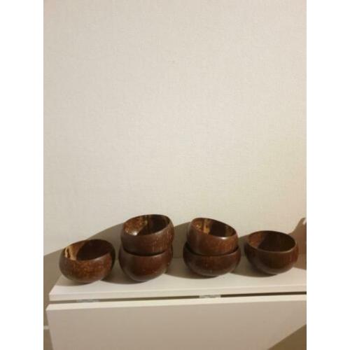 coconut bowls houten kom uit Bali 6 stuks