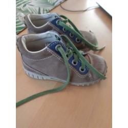 Bruine Ecco schoentjes met groene veters, maat 24