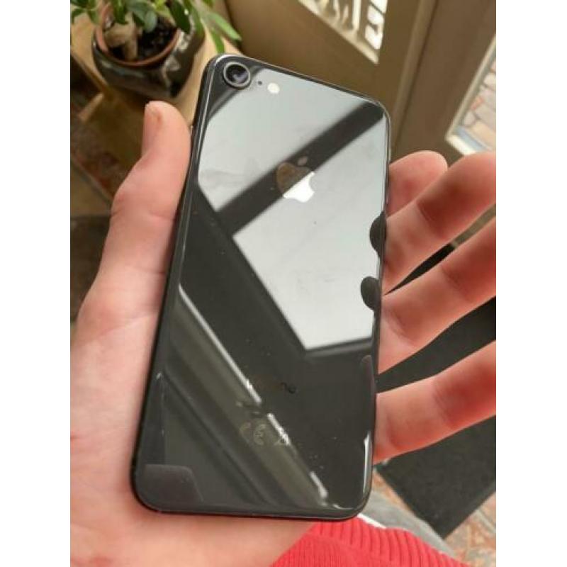 Iphone 8 64gb compleet en netjes