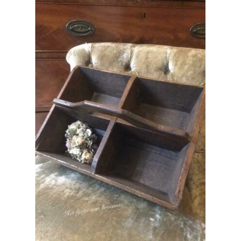 Engels antieke eiken housemaid box