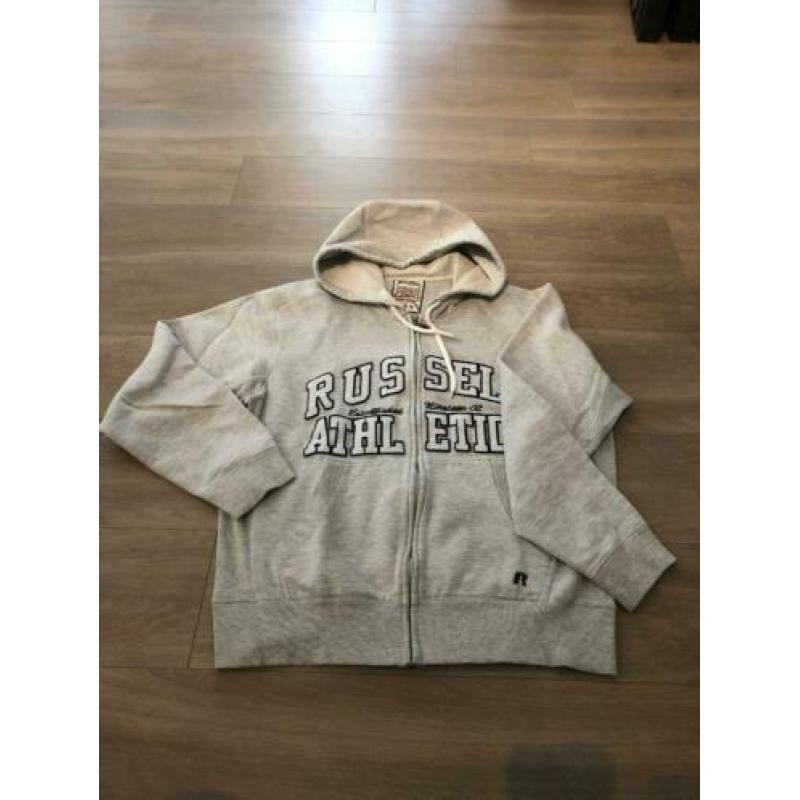 Russell heren vest Nieuwstaat!