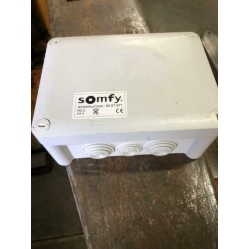 Somfy RG-2 relaiskast