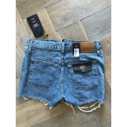 Korte jeans Levi’s mt 27 nieuw