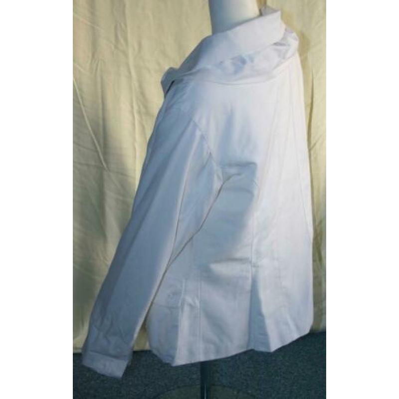 Mooie witte Easy Comfort jas, mt 44, nieuw
