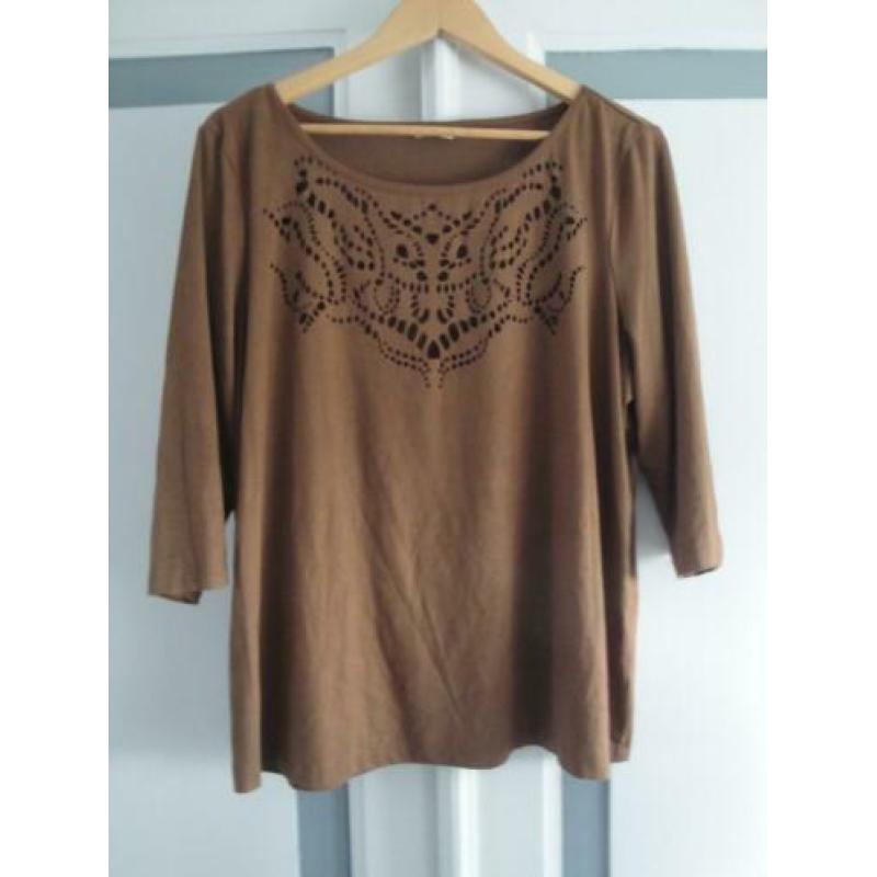 Camel suedine top MISS ETAM in maat XL