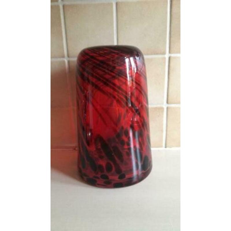 Glas vaas murano?uranium tijger