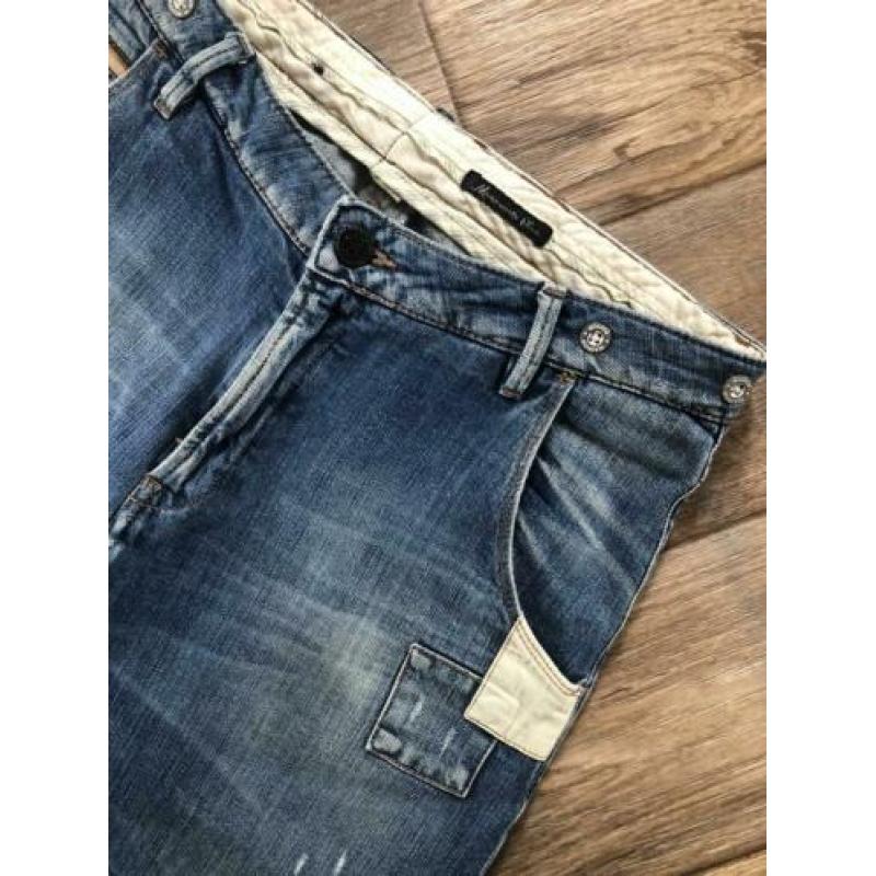 Maison & scotch boyfriend fit jeans. 32-34
