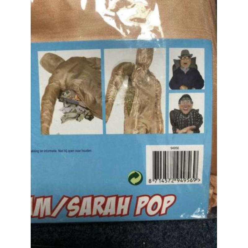 Abram en Sarah opvul pop. Slinger fifty and fabulous.