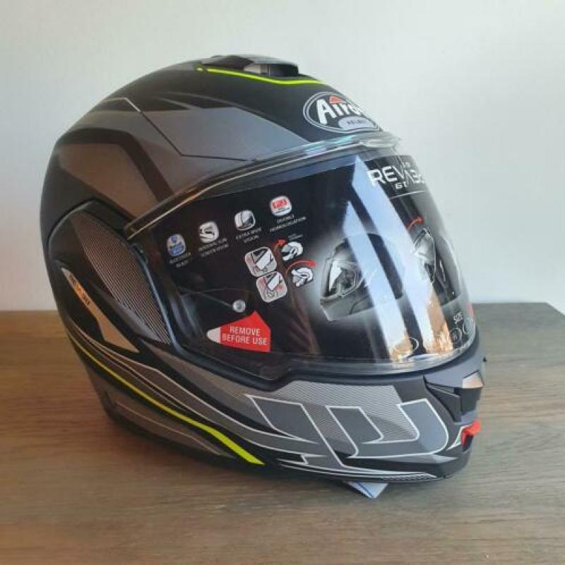 Airoh rev 19 revolution 2019 nieuw in doos 2 kleur 4maten