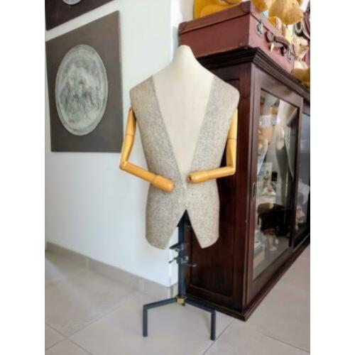 paspop met houten armen vintage