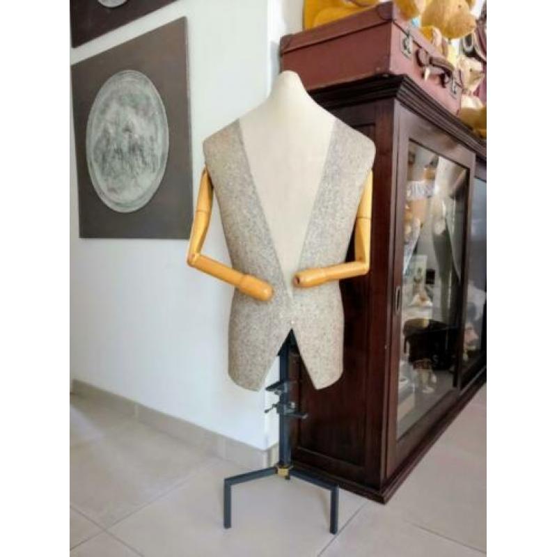 paspop met houten armen vintage