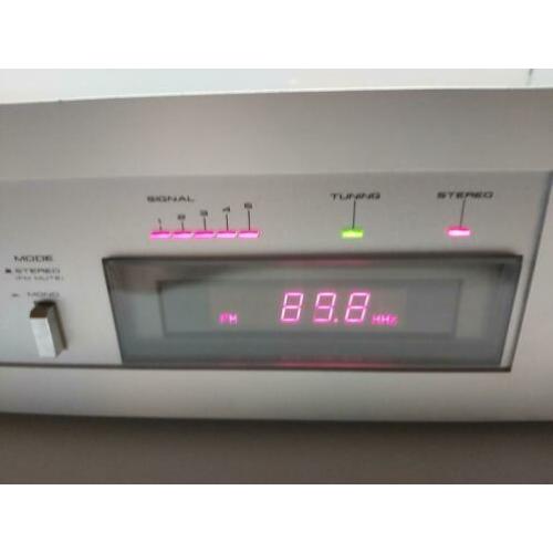 Akai tuner AT-K33