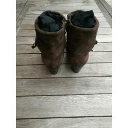 Caprice enkellaarsjes Mt 36